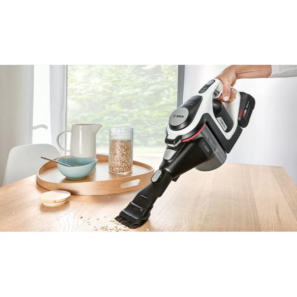Bosch Serie 8 BSS825ALL scopa elettrica Aspirapolvere elettrica Batteria Secco Senza sacchetto Nero, Bianco 5 Ah (Bosch Series § 8 Unlimited Gen2 BSS825)