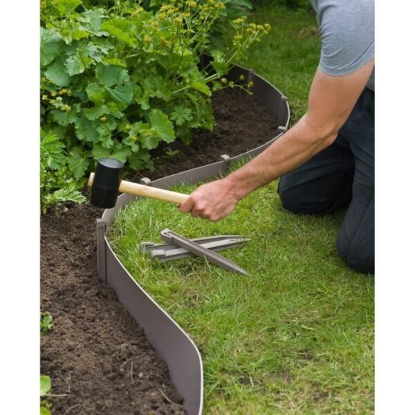 NATURE Bustina da 10 ancore per bordo giardino in polipropilene - H 26,7 x 1,9 x 1,8 cm - Beige talpa