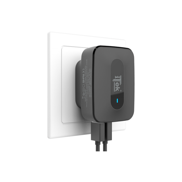 Caricabatteria da muro da 25W- 7.8A(2x2.4A- 1x3A) con 3 porte:  2xUSB Smart- 1xQC3.0- Smart IC