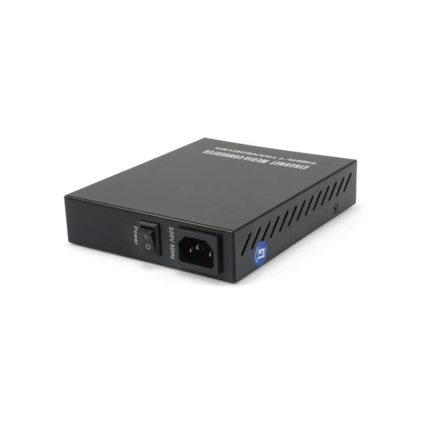 LevelOne FVM-1000 - Convertitore multimediale - LAN 100 Mb - 10Base-T, 100Base-FX, 100Base-TX - RJ-45 / SFP (mini-GBIC)