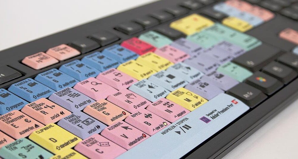 Logickeyboard Adobe Premiere Pro CC USB QWERTZ Deutsch Mehrfarben (LKB-PPROCC-BJPU-DE)