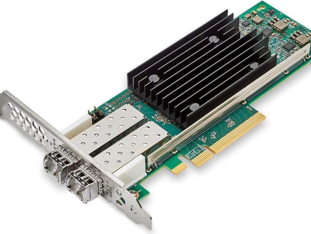 Lenovo ThinkSystem QLogic QLE2772 - Hostbus-Adapter - PCIe 4,0 x8 Low-Profile - 32Gb Fibre Channel SFP+ x 2 - für ThinkSystem SR630 V2, SR635, SR645, SR650 V2, SR655, SR665, SR850 V2, SR860 V2, ST650