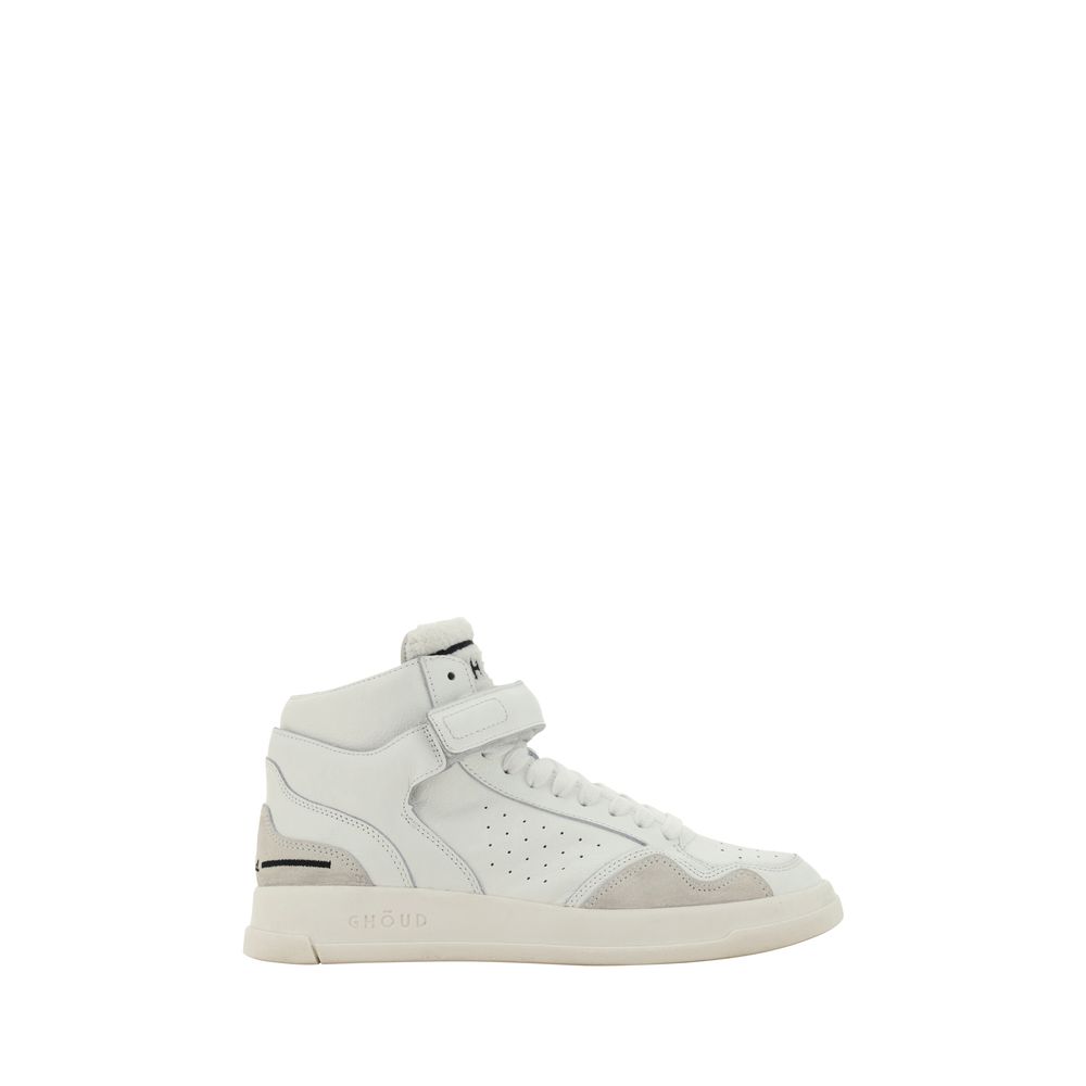 Tweener Sneakers